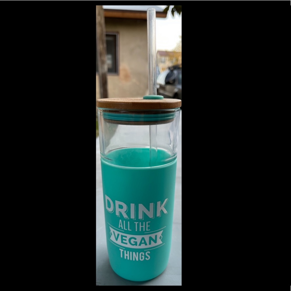 Glass cup
